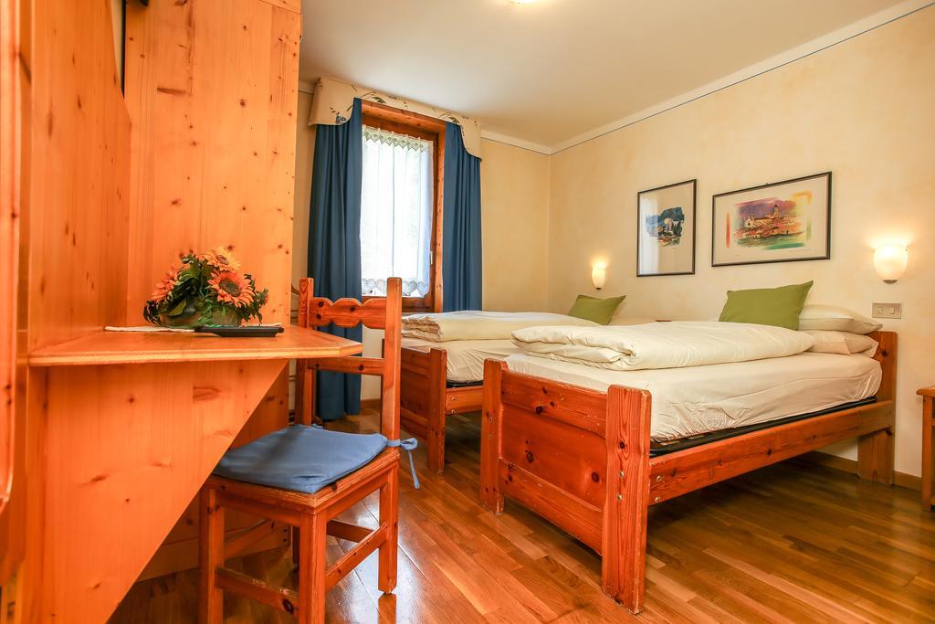 Albergo Adele Борміо Екстер'єр фото