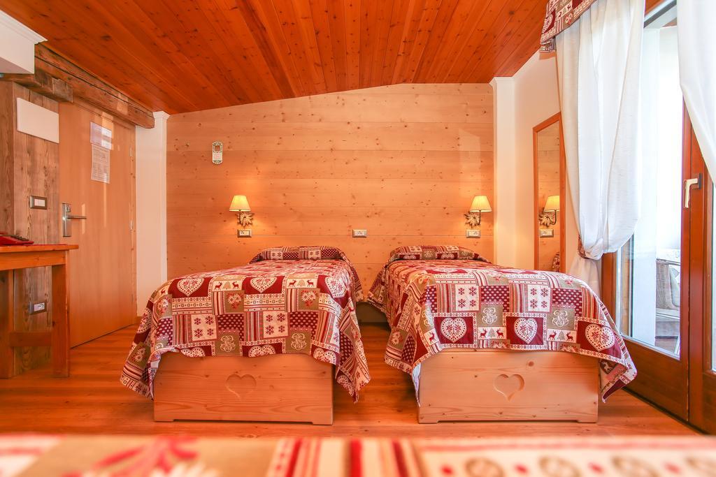Albergo Adele Борміо Екстер'єр фото